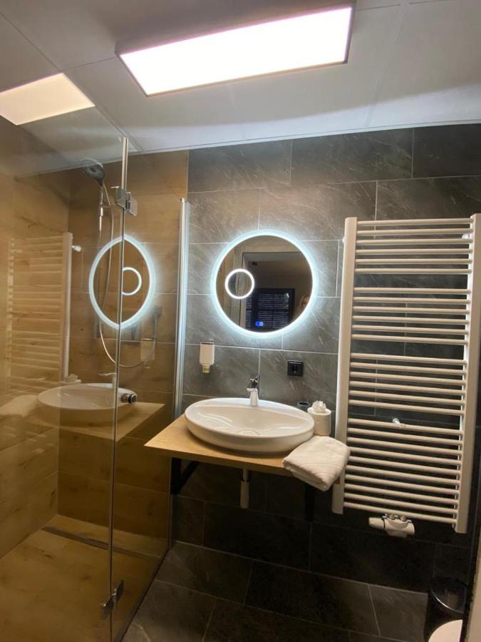 Hotel Gasthof Kaesser Ansbach Dış mekan fotoğraf