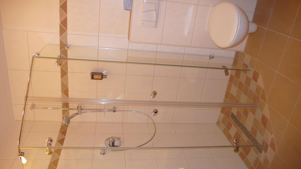 Hotel Gasthof Kaesser Ansbach Dış mekan fotoğraf