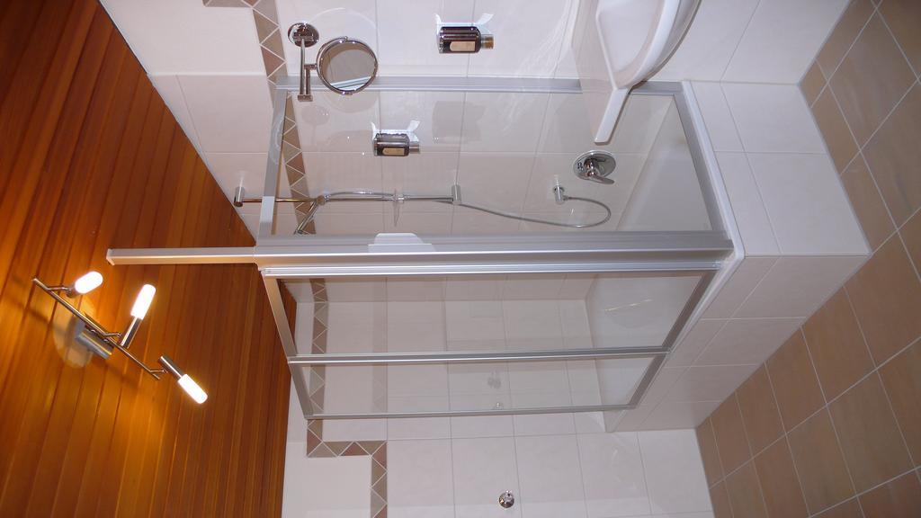 Hotel Gasthof Kaesser Ansbach Dış mekan fotoğraf